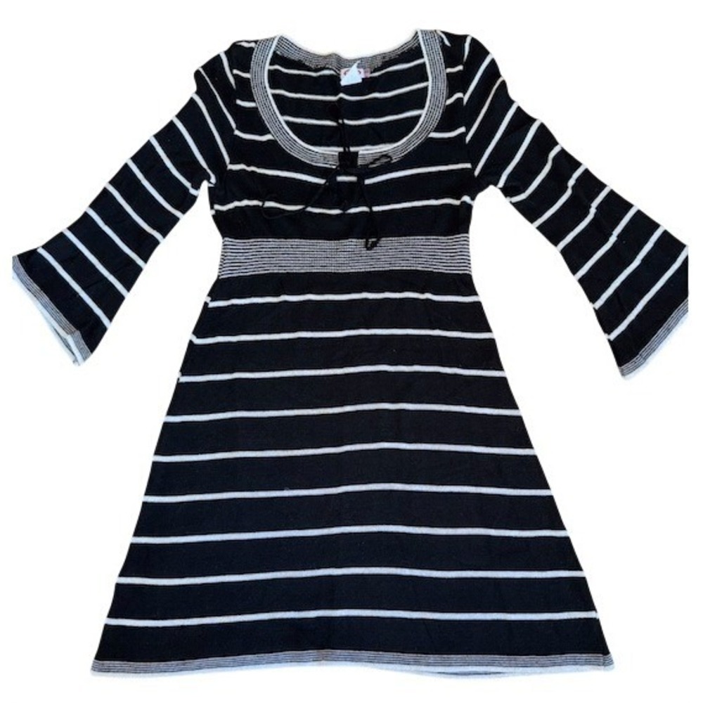 Black White‎ Stripe Long Sleeve Knit Mini Dress Flare Bell Sleeves